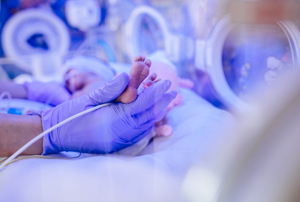 How to Become a Neonatal EMT